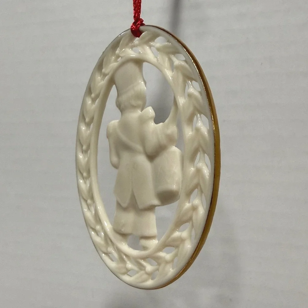 Vintage Lenox Porcelain Little Drummer Boy Christmas Ornament Oval Gold Trim 3